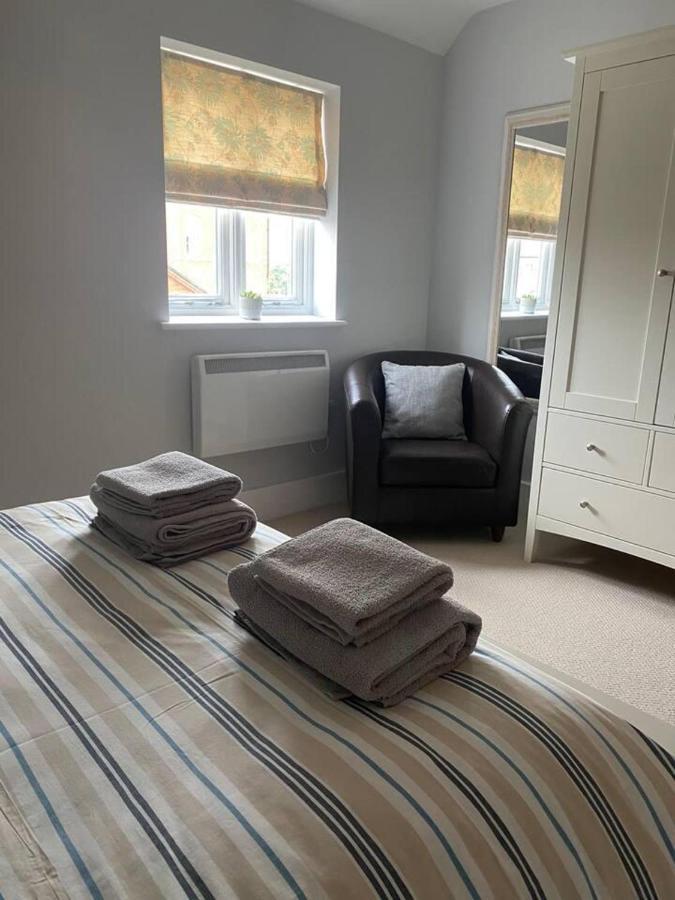 Immaculate 2-bed In Centre *