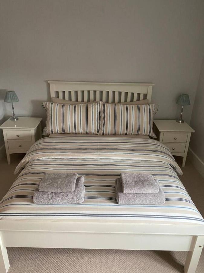 Immaculate 2-bed In Centre Apartemen York